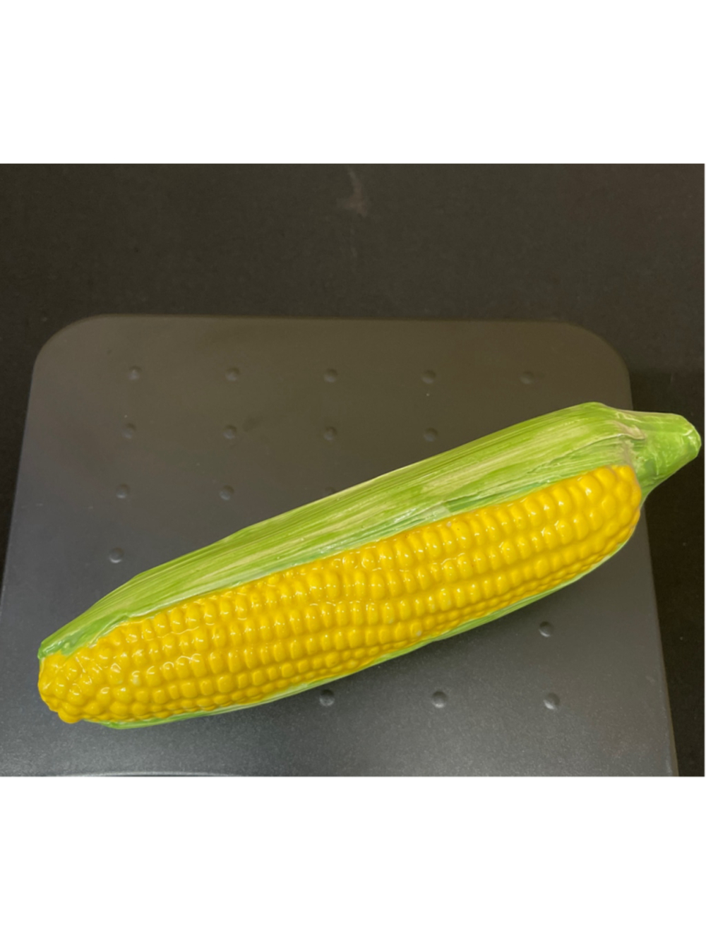 Vintage hollow corn ceramic decore